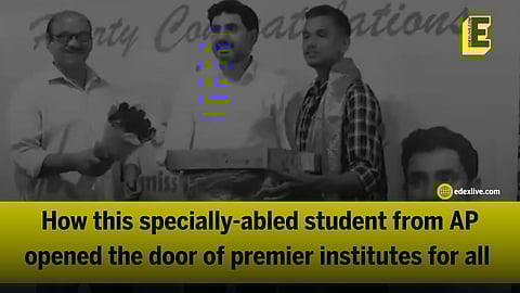 The minister met all the 25 students at his residence in Undavalli and gifted them laptops