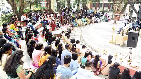 Chembur Trombay Education Society's NG Acharya and DK Marathe College in Mumbai