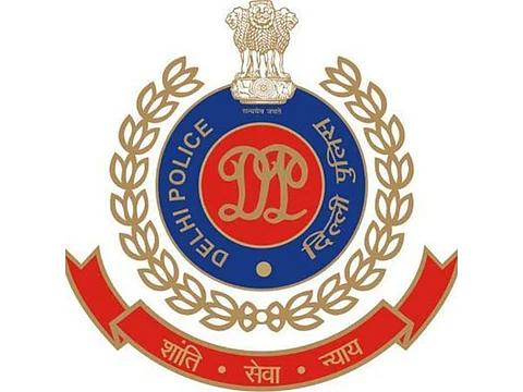 Delhi schools receive fresh bomb threats