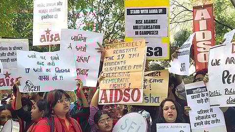 Jamia protests: Delhi HC stays suspension of 17 students, directs varsity to form committee