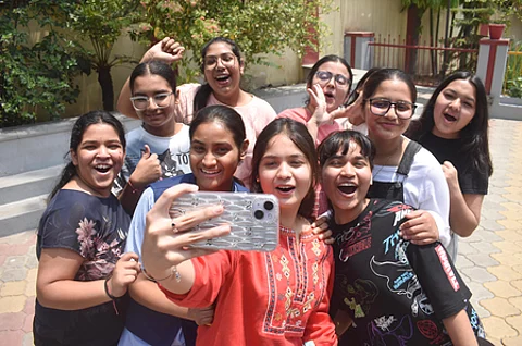 Chhattisgarh students can check their CGBSE 2025 board results online from 3.00 pm onwards today