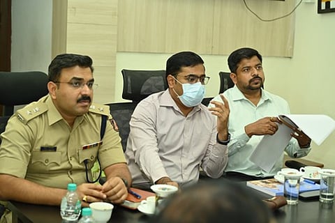 DC T Bhoobalan (Centre) chars review meeting in Vijayapura