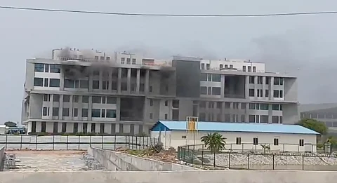 Screnngrab of video capturing the fire
