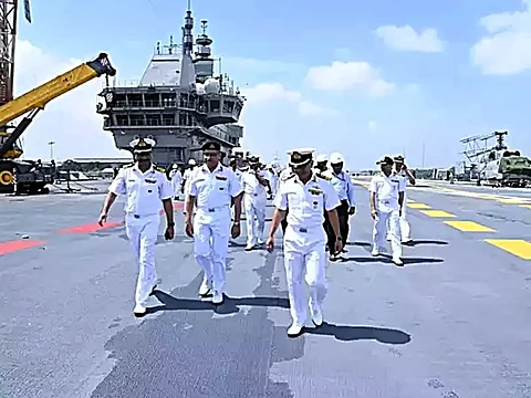 This recruitment drive offers an opportunity to join the Navy in administrative and support roles across multiple naval commands, with a total of 1,104 vacancies available