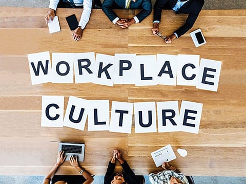 An Indian manager’s outlandish text exchange with his employee has sparked viral reactions on Reddit.