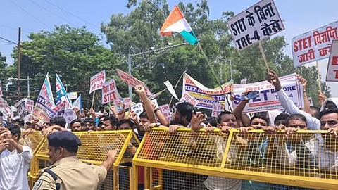 Amid protests for STET, Bihar announces 6000 teacher appointments on “humanitarian grounds”
