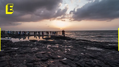Mumbai monsoon weather red alert