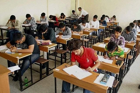 Kerala PSC SI exam dates clash with UPSC Main