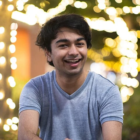 A 23-year-old Indian-American engineer, Manoj Tumu, has shed light on his career journey after leaving Amazon for a lucrative role at Meta.