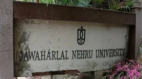 JNU: ABVP, AISA activists clash at GBM over alleged remarks on UP, Bihar students