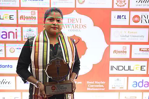 Forest Guard Khirabdhi Seth, honoured at the Devi Awards 2025, has spent over a decade protecting Odisha’s Debrigarh Wildlife Sanctuary