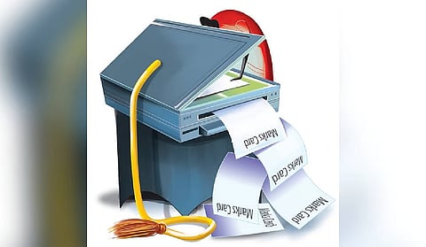 Image of fake marksheet used for representative purpose.