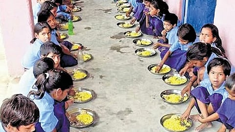 Meals in government and aided schools are provided by Manna Trust, an NGO working in partnership with the state government.