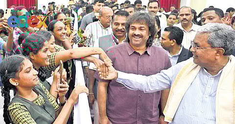 Mid day meals for PUC students in Karnataka