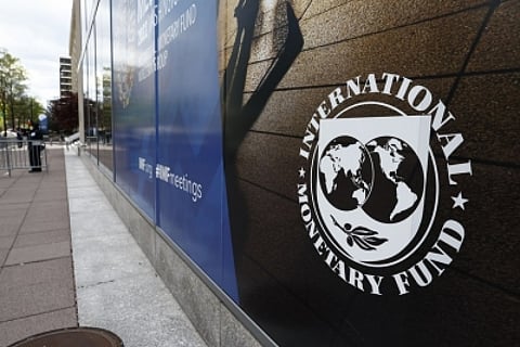 IMF flags risks, slippages in Pakistan reforms despite $1.2 billion tranche