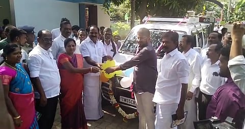 The materials were brought to the school in a procession with traditional drums and formally handed over in the presence of Backward Classes Welfare Minister C V Meyyanathan.