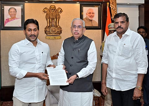 Andhra: Jagan submits one crore signatures to Guv against privatisation of medical colleges (Photo: IANS)