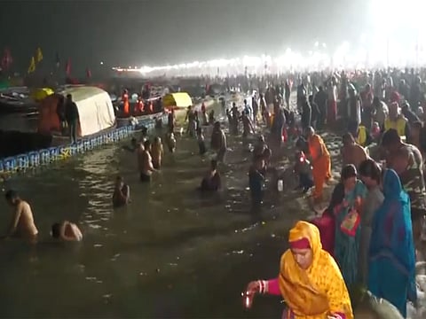 Large turnout of Devotees marks first Snan of Magh Mela 2026 in Prayagraj
