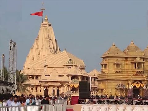 Grand cultural programme at Somnath Mahadev Temple enchants devotees with soulful Shiva worship songs