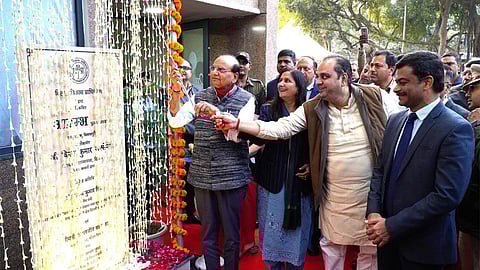 Delhi: Lt Governor Vinai Kumar Saxena inaugurates column fountains in Dwarka in a boost to urban aesthetics