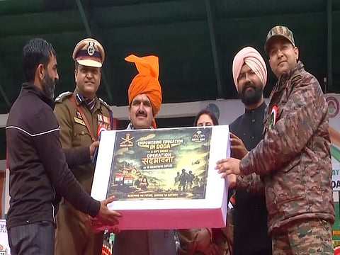 J-K: Indian Army's 10 Rashtriya Rifles distributes computers to schools in Doda