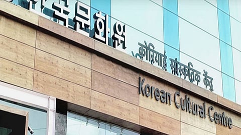 Korean artists explore light as narrative language at India Art Fair