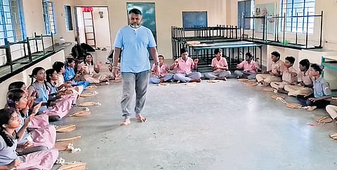Over the past few years, Saravanakanth has been teaching Parai for free to over 300 students from government schools.