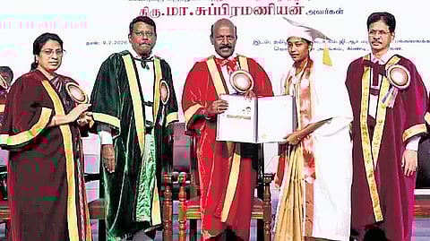 Health Minister Ma Subramanian awarding degrees during the nursing graduation day on Monday at the Tamil Nadu Dr MGR Medical University
