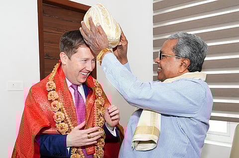 Chief Minister Siddaramaiah welcomes US Ambassador to India Sergio Gor at his official residence ‘Kaveri’ in Bengaluru on Tuesday