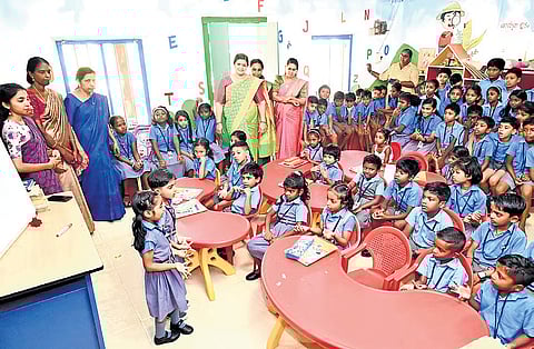 Students during a collective learning session.