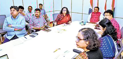 Reviewing the project, the chief minister said that as per National Green Tribunal directions, 284 acres will be developed as a green belt, while the remaining 142 acres will be used for tourism and festive activities.