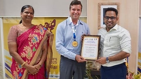 TN Surfing body bags CM’s Best Sports Organiser award