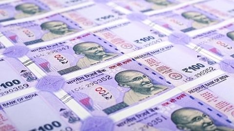 Rupee rises 40 paise as oil prices fall after ceasefire announcement