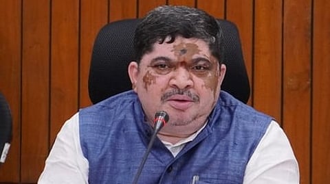 Telangana minister asks RTC workers to withdraw strike call