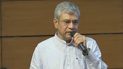 Cabinet clears 2% Dearness Allowance hike for central staff