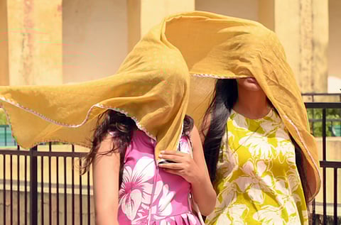 Heatwave grips Rajasthan; Sri Ganganagar hottest at 43.7 degree celsius