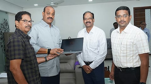 Agriculture Minister Kinjarapu Atchannaidu on Thursday launched the Pashusamvardhaka Margadarshiniâ e-magazine to provide farmers with scientific guidance and modern practices.