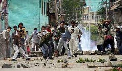 Students protest against high- handedness of security forces in Kashmir