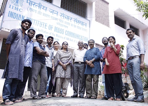 Indian Institute of Mass Communication (IIMC) - Kottayam has called for applications for its new Malayalam journalism course