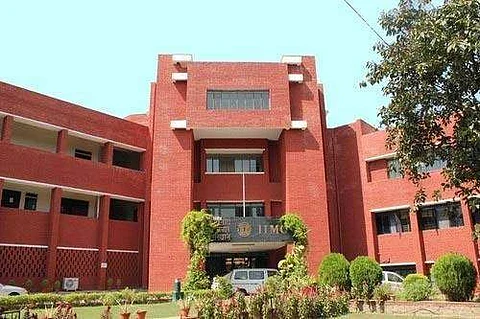 Students have raised their voices against IIMC for being casteist during admission interviews
