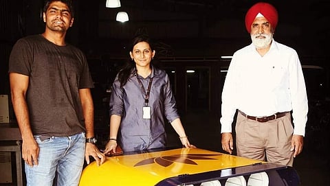 These are air filter units will be mounted on the roof of any vehicle — buses, cars, auto-rickshaws, and even two-wheelers