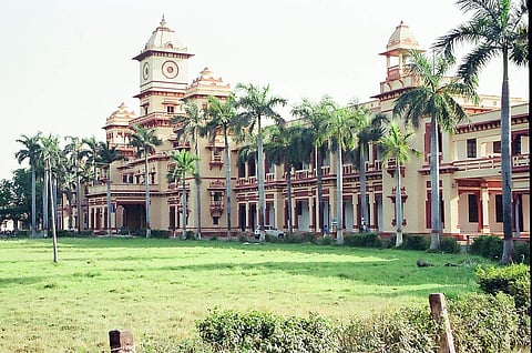 IIT (BHU) will host Amazon services for cloud computing etc