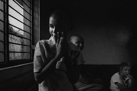 While in Hyderabad, Kusuma loves to photograph its ethnic character, an old culture that still lives in the lanes and bylanes of the old city