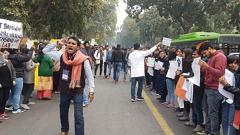 The protesters were released around 6 pm but once the police got to know that they might gather again at Jantar Mantar they were detained again for an hour (Pic: Nikhil Gupta)