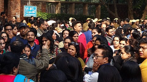 Over 6000 teachers participated in the massive protest and VC Gherao (Pic: DUTA)