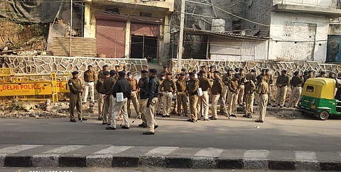 Scene in front of JNU| Pic: JNUSU