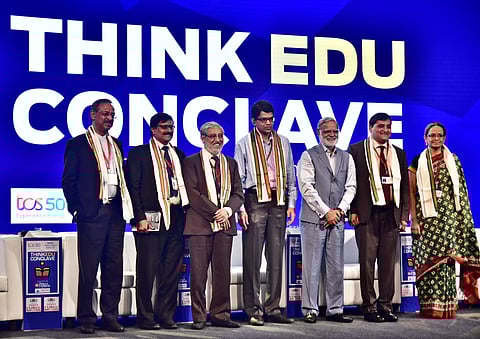 The panelists pose for a photo session with TNIE Editorial Director Prabhu Chawla (Pic: Express)
