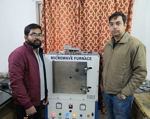 Indian Institute of Technology Mandi Researchers have developed thermoplastic fibre reinforced composites using jute and kenaf fibres through Microwave curing