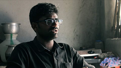 Mani Rathinam is an aspiring IAS