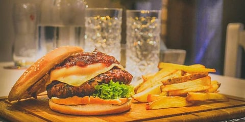 A healthy diet is needed for optimal academic and mental performance
